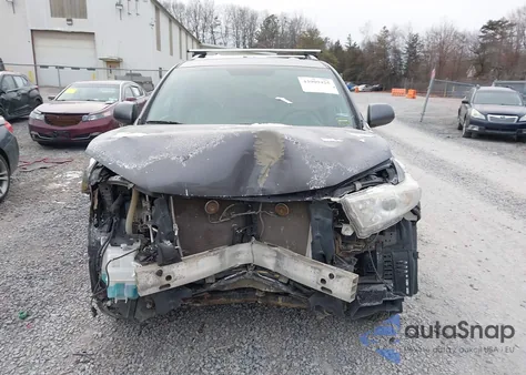 2013 Toyota Highlander Se V6 from USA, damaged, VIN 5TDBK3EH8DS238037